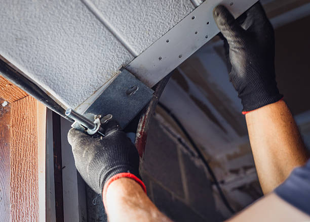Reliable Garage Door Panel Replacement contractor in New Middletown, OH by Garage Doors Repair Pro